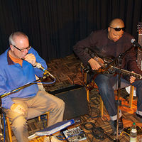 Bild vergrößern: »Blues op Platt« mit Lars-Luis Linek und Fontaine Burnett